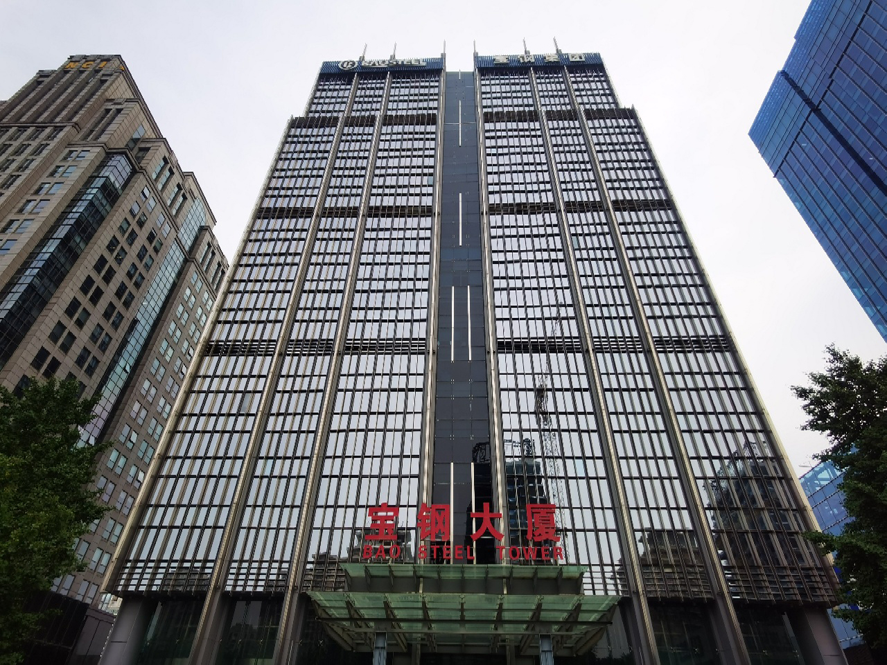 三季度写字楼平均租金354.8元/平方米/月，四季度市场承压与日俱增