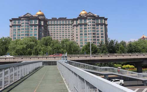 荷华明城大厦成为第十六届中国商业地产投资专业展览会品牌合作伙伴