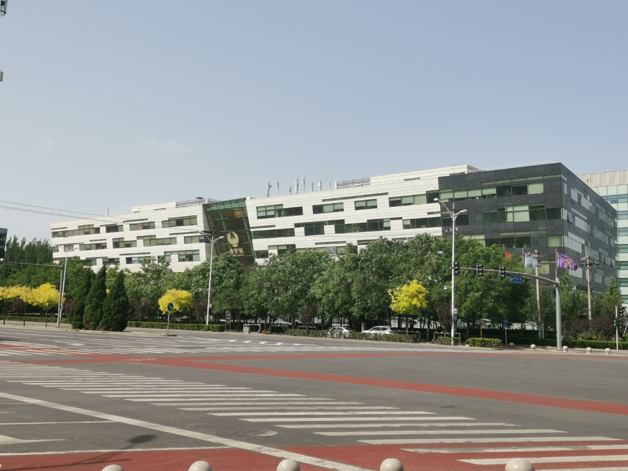 中护航大厦周边环境