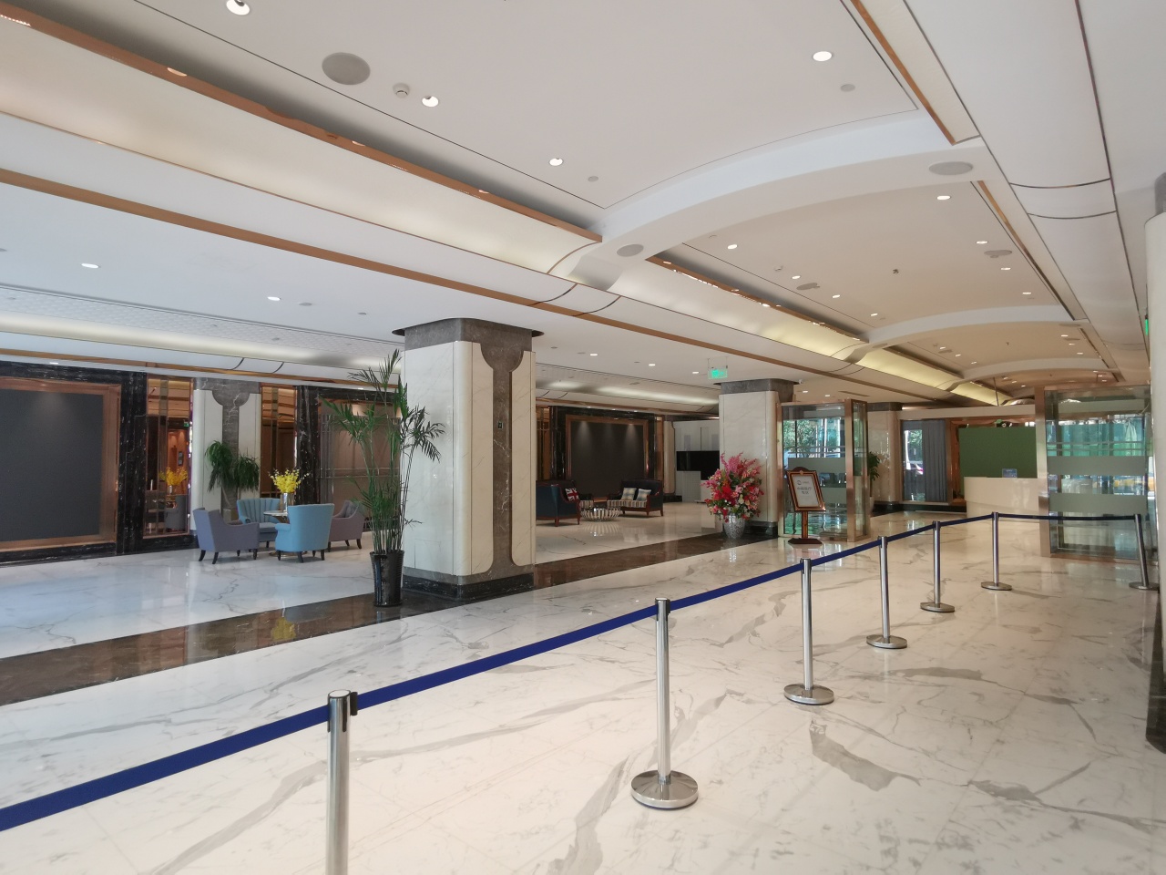 中期大厦实拍图3