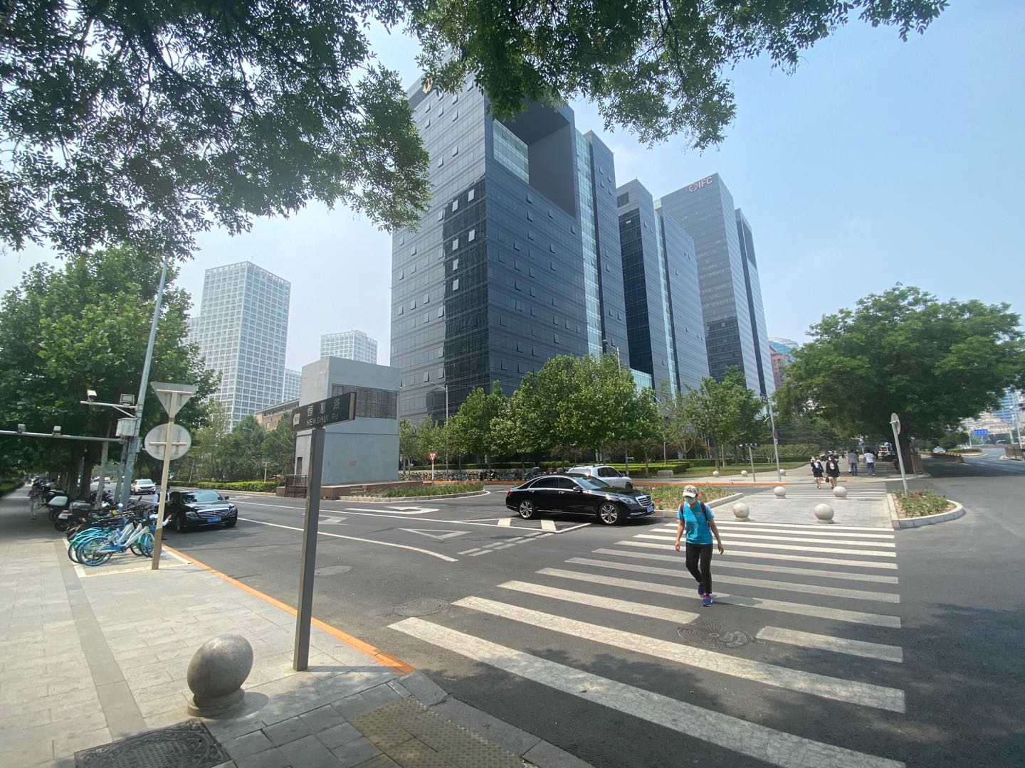 IFC大厦周边环境