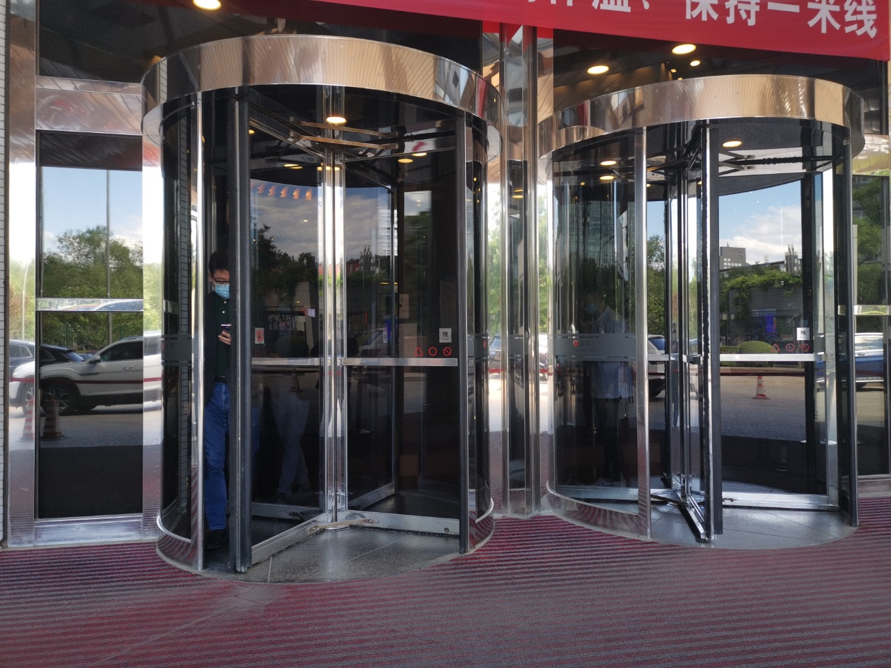 京城大厦实拍图3