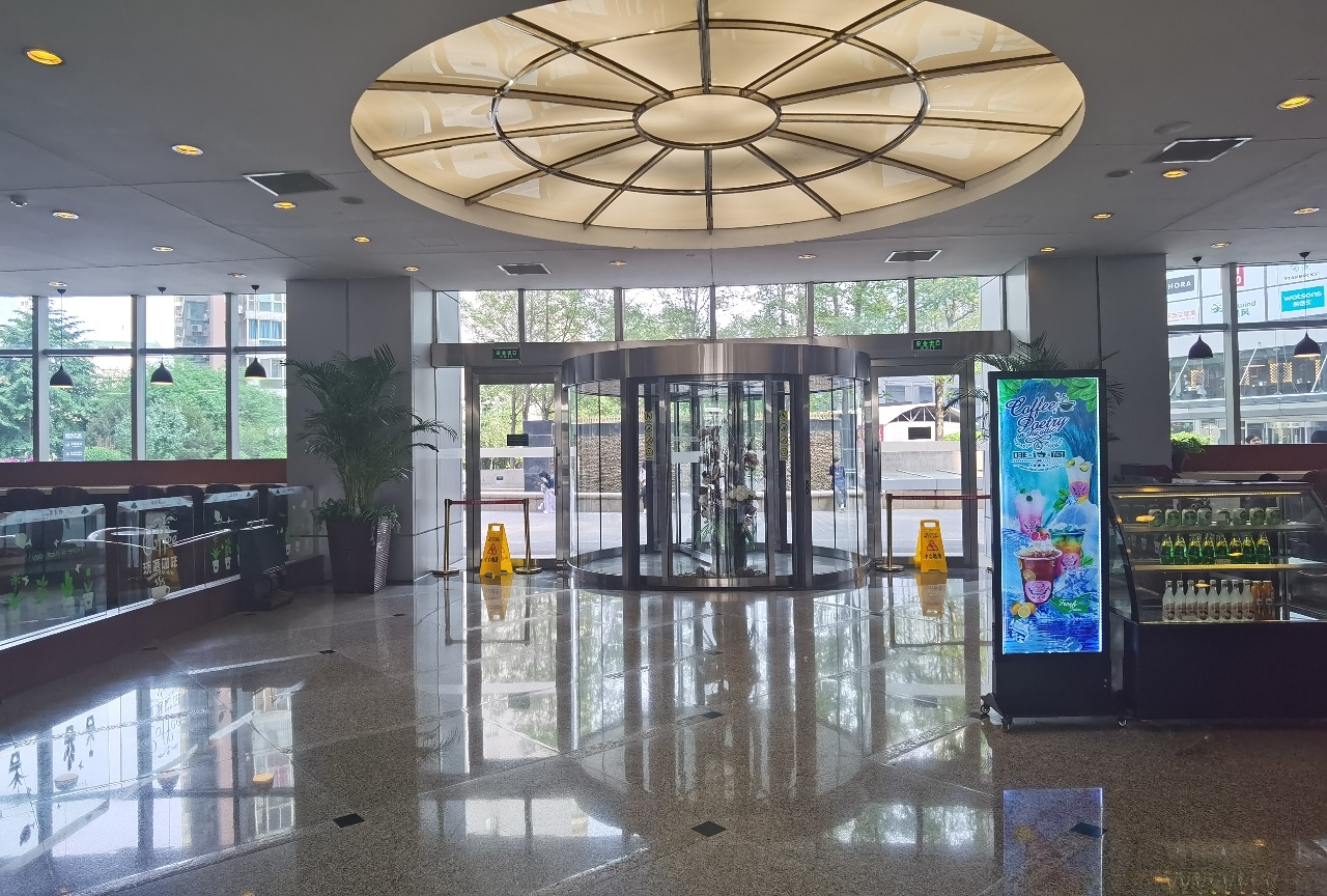 数码大厦实拍图1