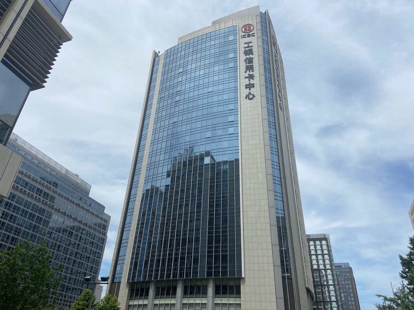 新盛大厦实拍图1