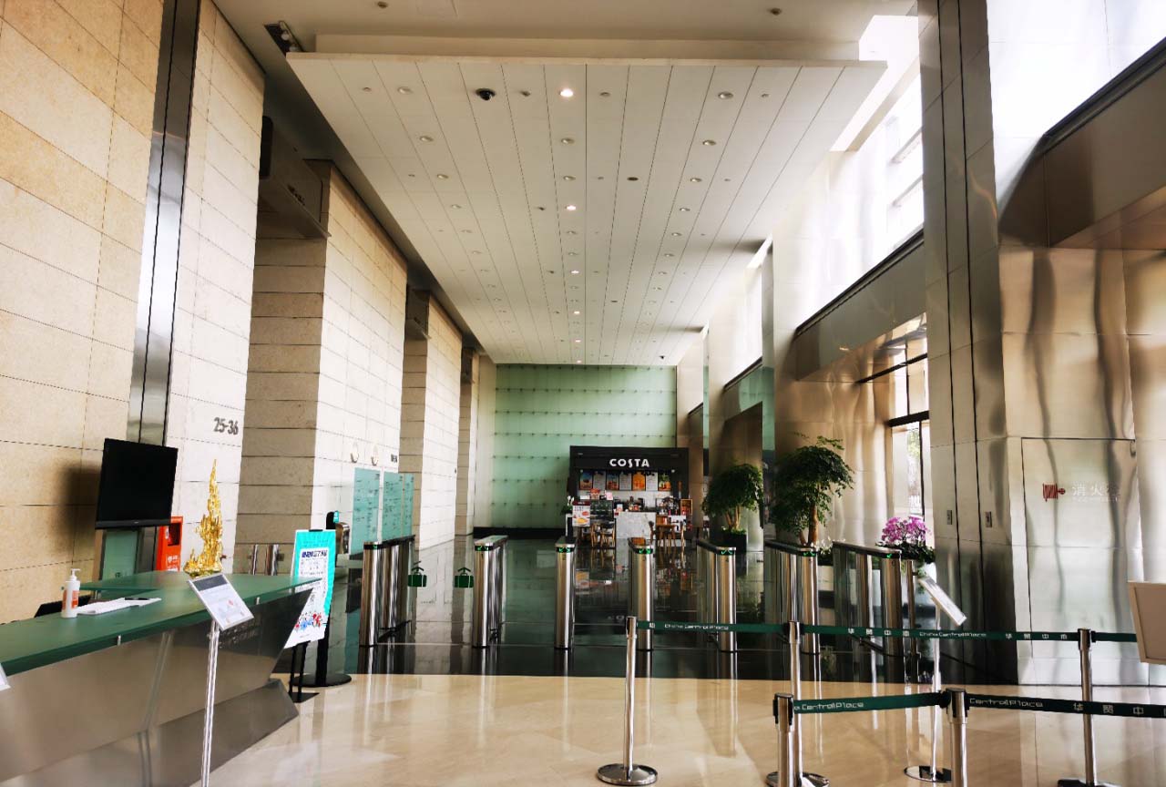 华贸中心实拍图1