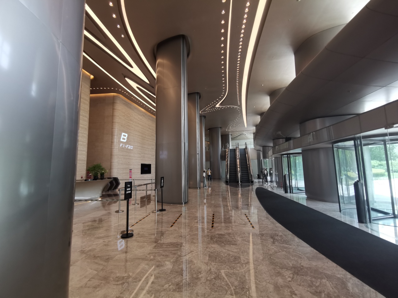 望京SOHO实拍图3