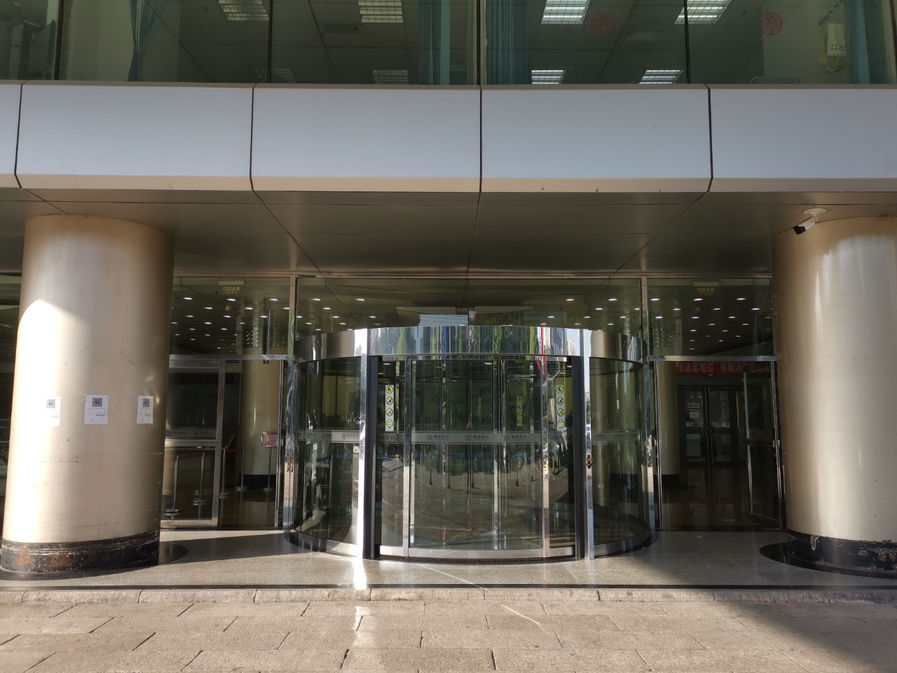 静安中心实拍图3