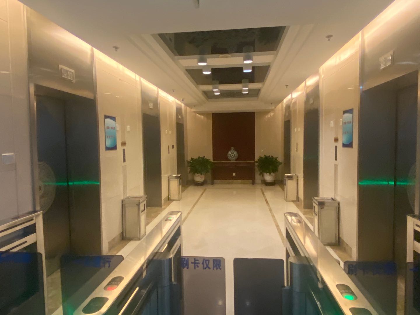 恒奥中心实拍图2