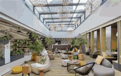 首汇广场实拍图3