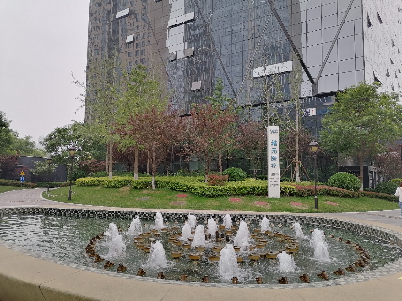 冠捷大厦实拍图1