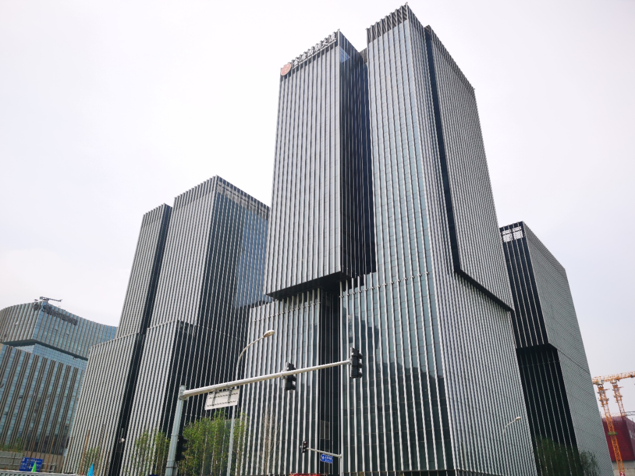 金唐西联大厦外立面