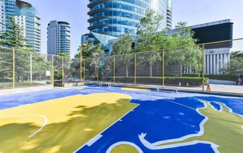 弘源总部广场内景